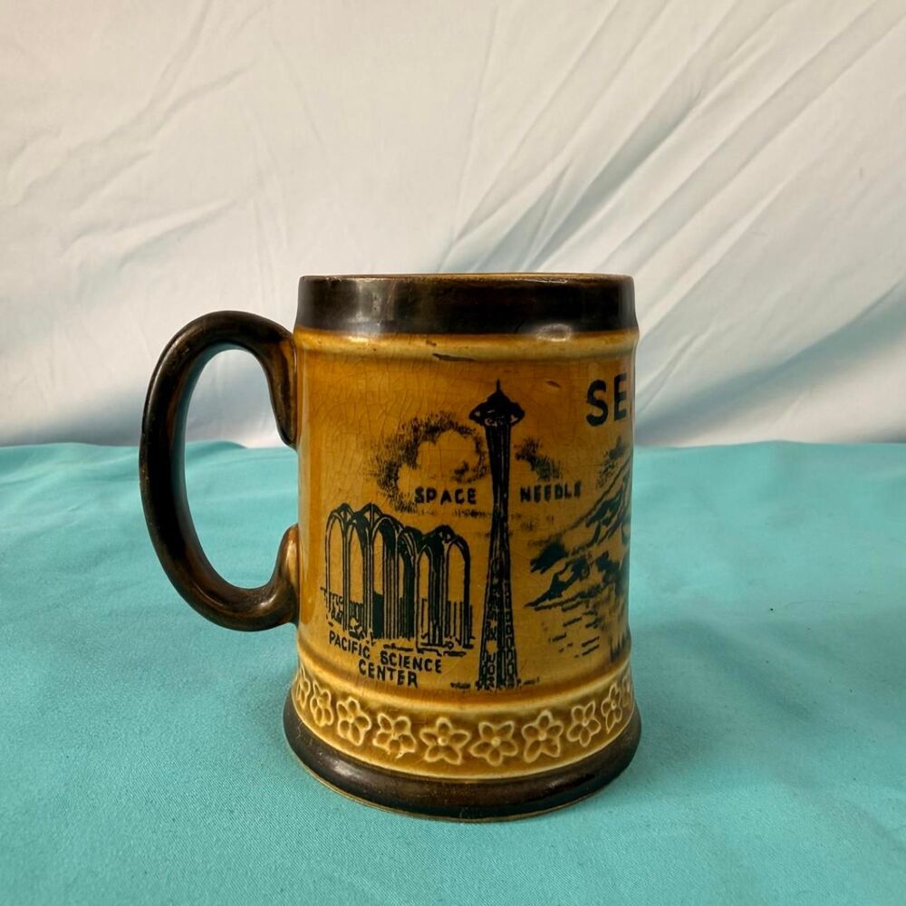 Unbranded Brown and Gold Dinnerware